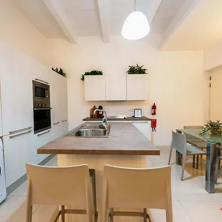 Apartament Unique Artistic Near Valletta *